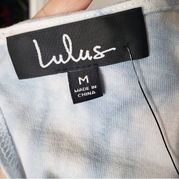 NWT Lulus On A Road Trip Blue Tie Dye Short Sleeve Romper Size Medium - Picture 6 of 10